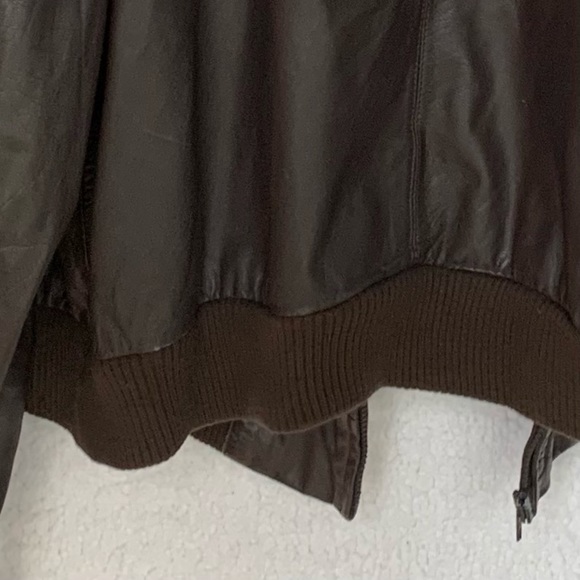 ‘80s Members Only leather bomber/racer jacket, dark chocolate brown - Picture 4 of 6